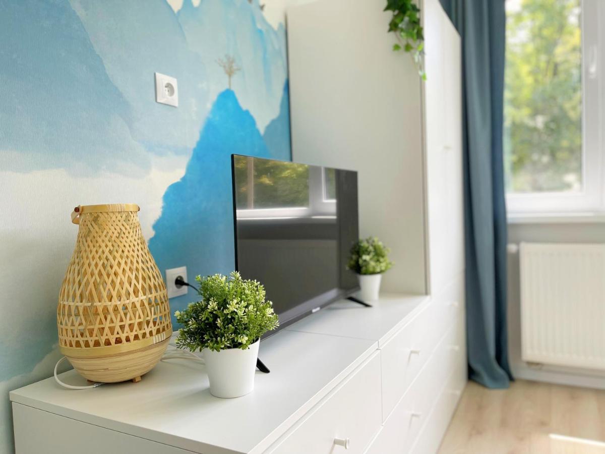 Batorego 18 - Blue - 450M Stacja Metra Pola Mokotowskie, 800M Biblioteka Narodowa, 20M Piekny Park Pola Mokotowskie, 800M Do Sgh - Wifi - Smart Tv - Good Apartments وارسو المظهر الخارجي الصورة